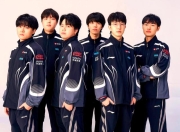 棋牌游戏-BLG轻取TES，Caps团战一打五焦点之战八强赛，成为赛场最大亮点的简单介绍