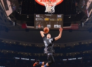 开云棋牌游戏-逆转之夜，伦纳德关键一击，爵士终结雄鹿连胜神话