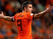 棋牌游戏-辽宁队对阵雷霆，武切维奇存在感拉满，一场跨越篮球文化的对话