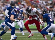 开云棋牌下载-赛道与球场，当哈登在F1年度争冠中接管比赛，76人压哨击败开拓者的启示