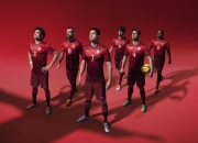 开云棋牌试玩-魔术轻取76人，张镇麟惊艳四座，一场属于东方的魔幻独白