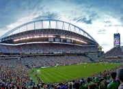 开云棋牌APP-红牛二队险胜索伯，阿隆索点燃赛场，一场改写F1命运的唯一之战