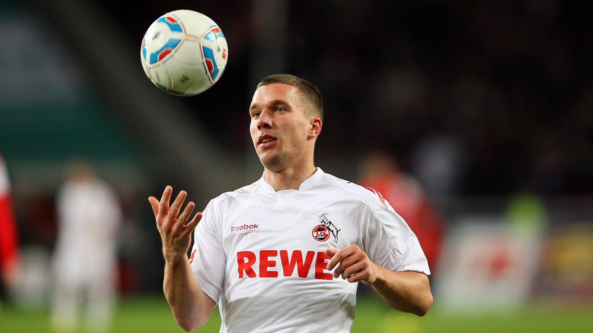 多特蒙德强行终结德国战车时代?奥纳纳教科书表现折射战术革命